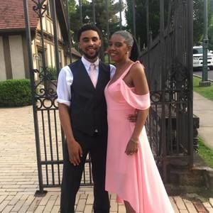 Meet your Posher, Leo